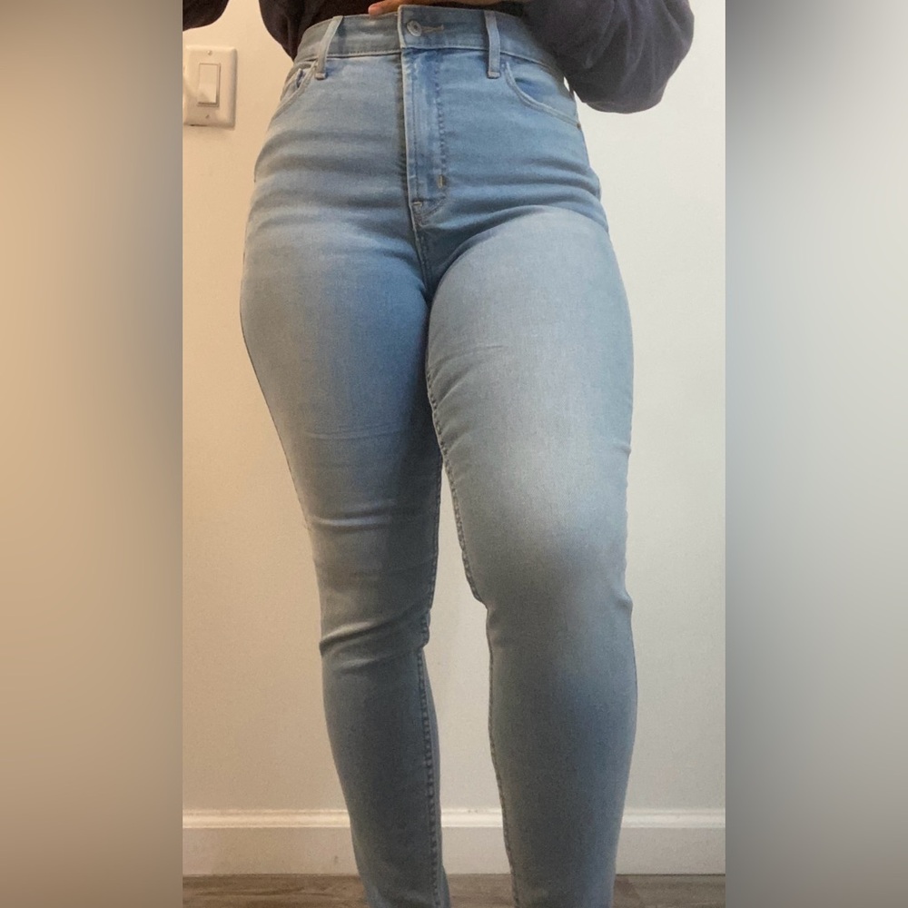 Old Navy Women's Light Blue Skinny Jeans